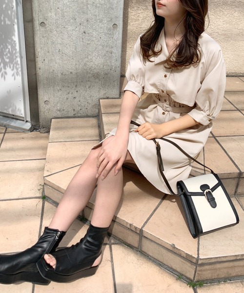 OLIVE des OLIVE(オリーブデオリーブ)の「【WEB限定カラー有】半袖トレンチミニワンピース(ワンピース・レディース・ブラック/ベージュ/オフホワイト/サックスブルー/ブラック系その他・FREE)」の19枚目の写真