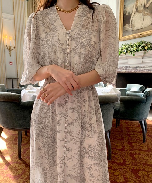 Leja（レジャ）の「【LEJA】Vネック花柄透け感ロングワンピース（ワンピース・レディース・グレー/ブルー・FREE）」の2枚目の写真