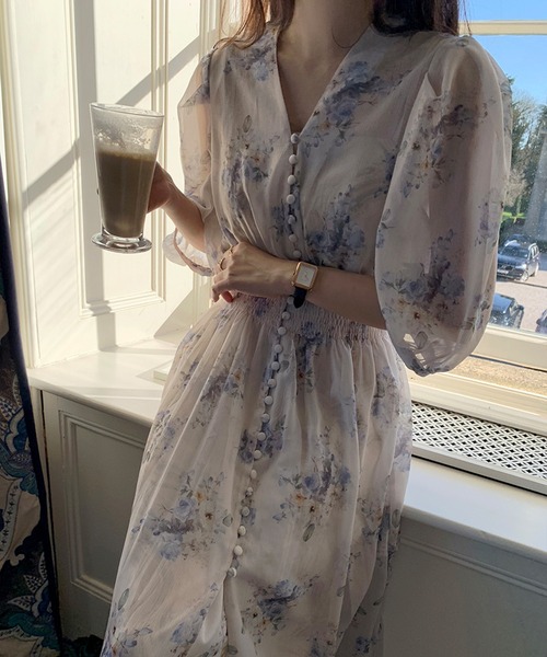 Leja（レジャ）の「【LEJA】Vネック花柄透け感ロングワンピース（ワンピース・レディース・グレー/ブルー・FREE）」の9枚目の写真