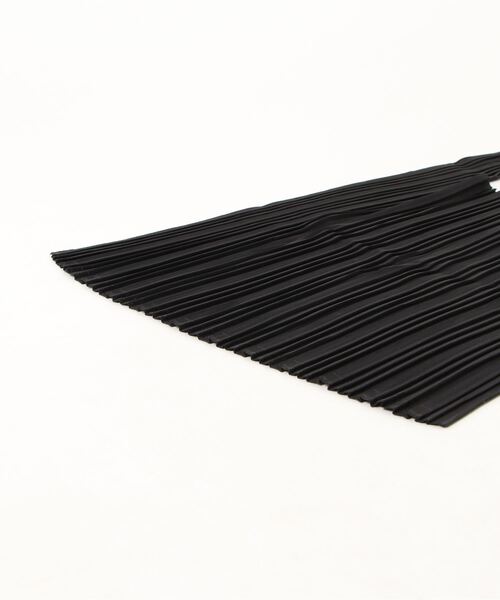 IAMUSE(アイアミューズ)の「【クルっと結んでバッグにIN♪】コンパクトプリーツエコバッグ S0302【IAMUSE】(エコバッグ/サブバッグ・レディース・ブラック/グレー/モカ/グリーン/パープル/スモークピンク・FREE)」の19枚目の写真