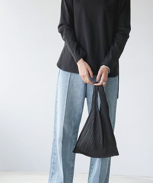 IAMUSE(アイアミューズ)の「【クルっと結んでバッグにIN♪】コンパクトプリーツエコバッグ S0302【IAMUSE】(エコバッグ/サブバッグ・レディース・ブラック/グレー/モカ/グリーン/パープル/スモークピンク・FREE)」の10枚目の写真