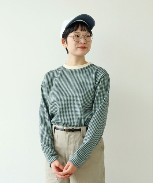 PAR ICI(パーリッシィ)の「ギンガムジャガード クルーネックカットソー(Tシャツ/カットソー・レディース・ブラック/イエロー/サックスブルー/レッド/グリーン系その他/その他/オレンジ/ブルー/ネイビー/ブラウン/ピンク/ミント/ピンク系その他/ベージュ/カーキ・FREE)」の4枚目の写真