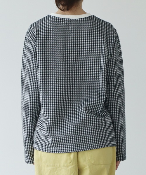 PAR ICI(パーリッシィ)の「ギンガムジャガード クルーネックカットソー(Tシャツ/カットソー・レディース・ブラック/イエロー/サックスブルー/レッド/グリーン系その他/その他/オレンジ/ブルー/ネイビー/ブラウン/ピンク/ミント/ピンク系その他/ベージュ/カーキ・FREE)」の20枚目の写真