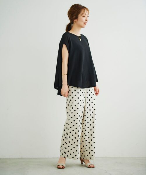 le.coeur blanc(ルクールブラン)の「ポンチョライクニットプルオーバー(ニット/セーター・レディース・ライトグレー/ブラック/ダークグリーン・38)」の22枚目の写真