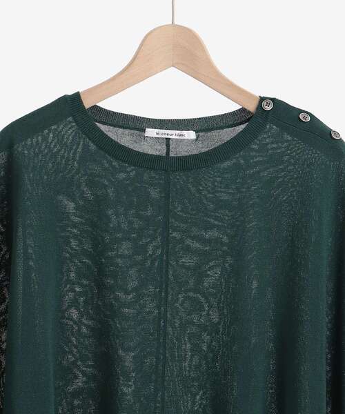 le.coeur blanc(ルクールブラン)の「ポンチョライクニットプルオーバー(ニット/セーター・レディース・ライトグレー/ブラック/ダークグリーン・38)」の7枚目の写真