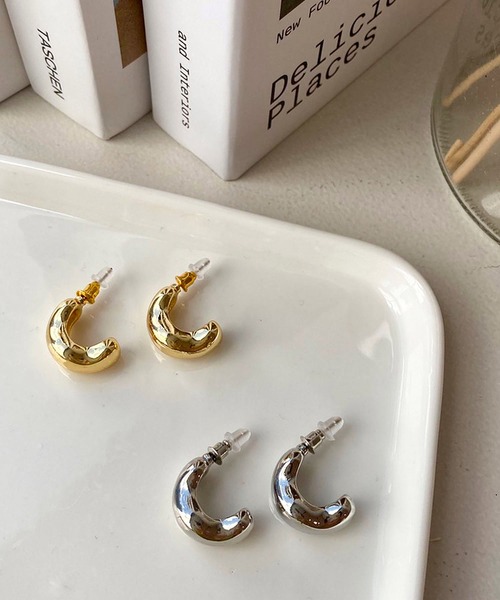 apres jour mignon(アプレジュールミニョン)の「【apresjour mignon×ARIAZ】ニュアンスピアス(ピアス(両耳用)・レディース・ゴールド/シルバー・ONESIZE)」の4枚目の写真