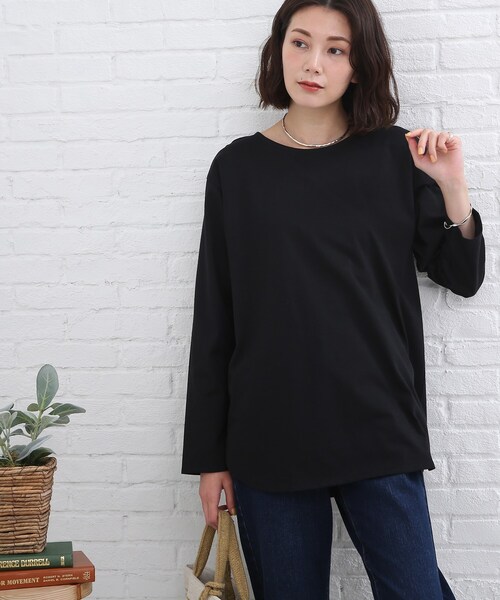 SHOO・LA・RUE（シューラルー）の「◆【レイヤードでこなれ感♪】裾ラウンドベーシック トップス（Tシャツ/カットソー・レディース・チャコールグレー/ブラック/ホワイト系/ブラック系2・03/02）」の3枚目の写真