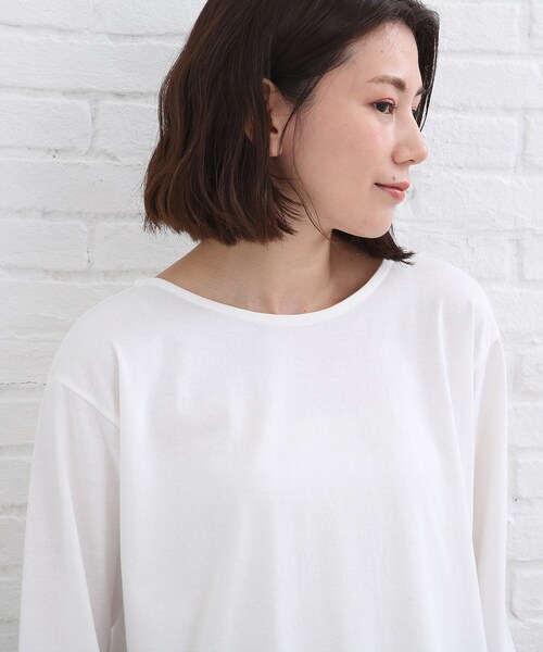 SHOO・LA・RUE（シューラルー）の「◆【レイヤードでこなれ感♪】裾ラウンドベーシック トップス（Tシャツ/カットソー・レディース・チャコールグレー/ブラック/ホワイト系/ブラック系2・03/02）」の9枚目の写真