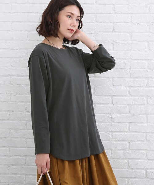 SHOO・LA・RUE（シューラルー）の「◆【レイヤードでこなれ感♪】裾ラウンドベーシック トップス（Tシャツ/カットソー・レディース・チャコールグレー/ブラック/ホワイト系/ブラック系2・03/02）」の13枚目の写真