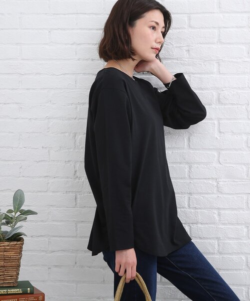 SHOO・LA・RUE（シューラルー）の「◆【レイヤードでこなれ感♪】裾ラウンドベーシック トップス（Tシャツ/カットソー・レディース・チャコールグレー/ブラック/ホワイト系/ブラック系2・03/02）」の19枚目の写真