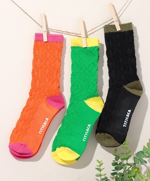 チチカカ（チチカカ）の「ネイティブアランソックス 23-25cm（ソックス/靴下・レディース・ブラック/グリーン/オレンジ・FREE）」の4枚目の写真