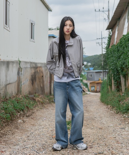 カジュアルスタンダードフィットクロップジップアップ（ナイロン