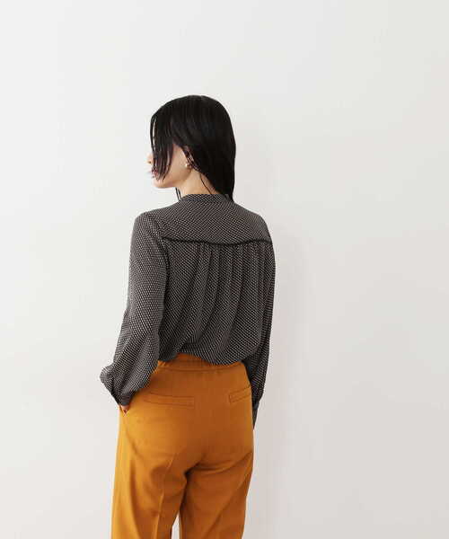 N.（N. Natural Beauty Basic）（エヌエヌナチュラルビューティーベーシック）の「◆キカ柄ボウタイリボン付ブラウス（シャツ/ブラウス・レディース・ホワイト系その他/ブラック系その他・MEDIUM）」の15枚目の写真