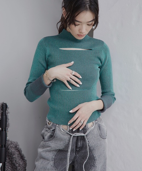 musubore（ムスボレ）の「ポストタートルニット（ニット/セーター・レディース・ホワイト×ブラック/パープル/グリーン・FREE）」の4枚目の写真