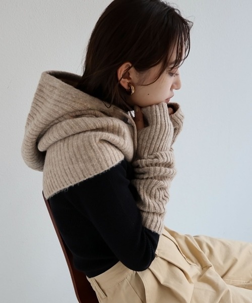 andme（アンドミー）の「5Gリブニットアームウォーマー（アームカバー・レディース・ブラック/オフホワイト/グレイッシュベージュ/オレンジ/ピンク/グレー・F(M)）」の13枚目の写真