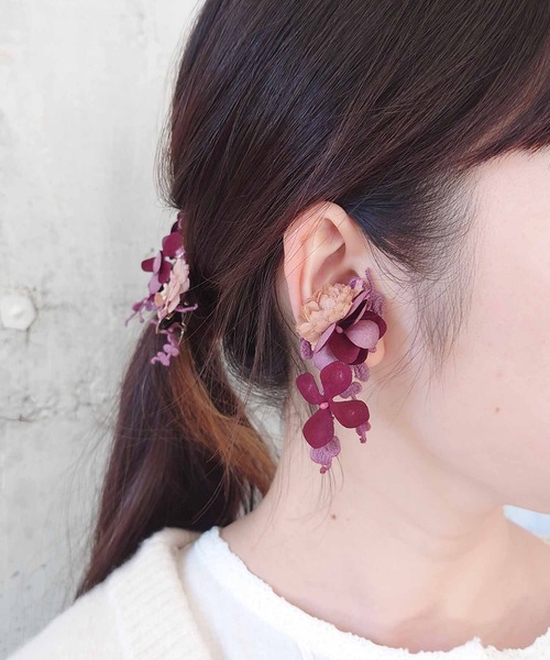 m.soeur（エムスール）の「秋色アジサイのイヤリング（イヤリング・レディース・ブラウン/グリーン/ワインレッド/グレー・FREE）」の14枚目の写真