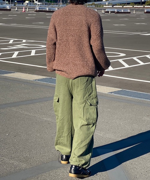 kutir(クティール)の「クルーネックメランジニット(ニット/セーター・メンズ・グレー/ブラウン/ブラック・MEDIUM/LARGE)」の21枚目の写真