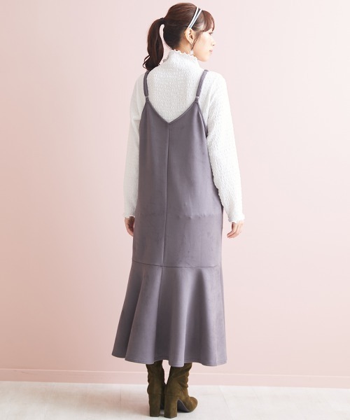 marun（マルン）の「＜大きいサイズ＞ スエードポンチキャミソールワンピース marun（ワンピース・レディース・チャコールグレー/グリーン・3L/4L/5L/L/LL）」の17枚目の写真