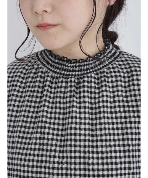 Samansa Mos2（サマンサ モスモス）の「襟シャーリングメローブラウス（シャツ/ブラウス・レディース・オフホワイト/ブルー/ブラック/ベージュ・ﾌﾘ-）」の13枚目の写真