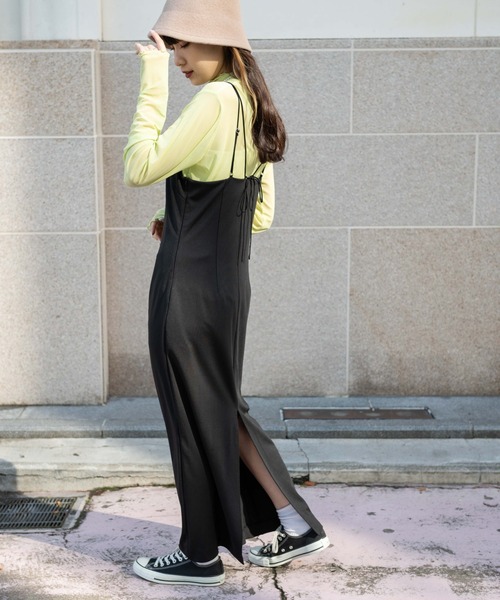 WEGO(ウィゴー)の「WEGO/スリット入りキャミワンピ(ワンピース・レディース・ブラック・FREE)」の1枚目の写真