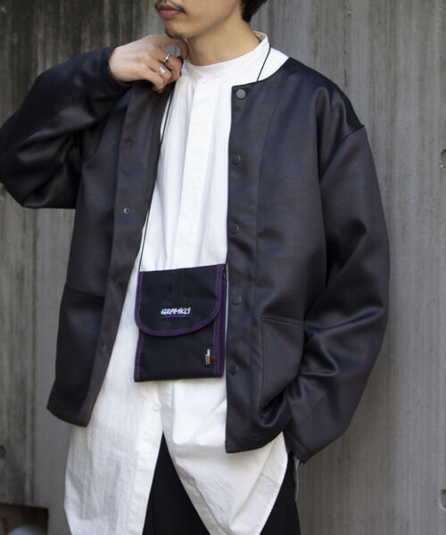 Gramicci(グラミチ)の「【GRAMICCI/グラミチ】CORDURA コーデュラ ネックポーチ サコッシュ ミニバッグ(ショルダーバッグ・メンズ・オリーブ/ブラック/ベージュ・FREE)」の15枚目の写真