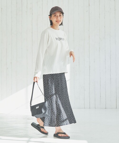 coen（コーエン）の「ミラーロゴプリントロングスリーブTシャツ（Tシャツ/カットソー・レディース・ライトグレー/オフホワイト/ナチュラル・M/L）」の5枚目の写真