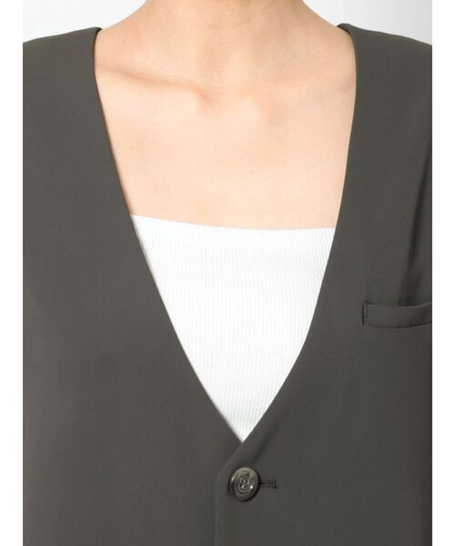 CALNAMUR(カルナムール)の「Vネックロングベスト(ベスト・レディース・グレー/ブラウン・FREE)」の12枚目の写真