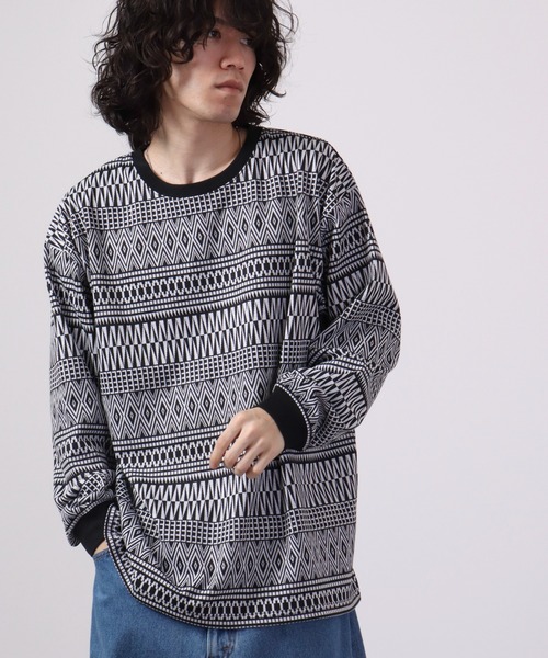 MMMM(エムエムエムエム)の「MMMM 総柄ジャガードクルーネック(Tシャツ/カットソー・メンズ・ベージュ×ブラック/グレー系その他/ブラック×ホワイト/ブラック系その他/グリーン系その他・M/L)」の2枚目の写真