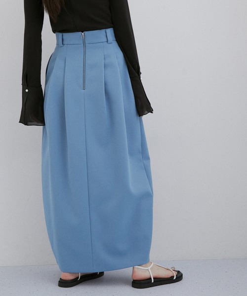 ADAM ET ROPE'（アダムエロペ）の「【サステナブル】ワイドタックスカート（スカート・レディース・ブルー系その他4/ブラック・36/38）」の4枚目の写真