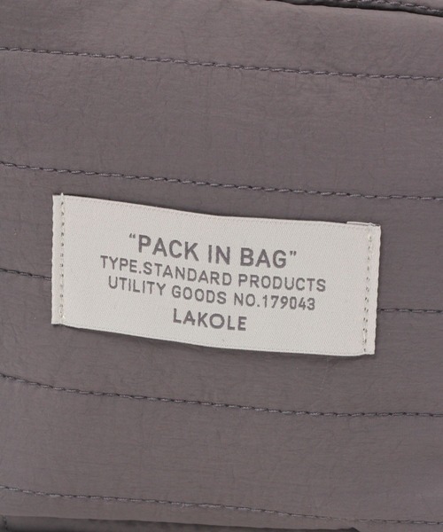 LAKOLE(ラコレ)の「キルティングスクエアポーチ(S) / 178266(ポーチ・レディース・グレー/ブラック/ホワイト/ベージュ・FREE)」の5枚目の写真