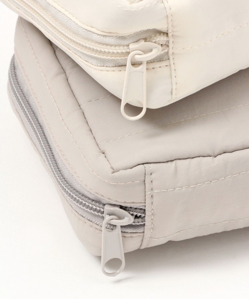 LAKOLE（ラコレ）の「キルティングスクエアポーチ(S) / 178266（ポーチ