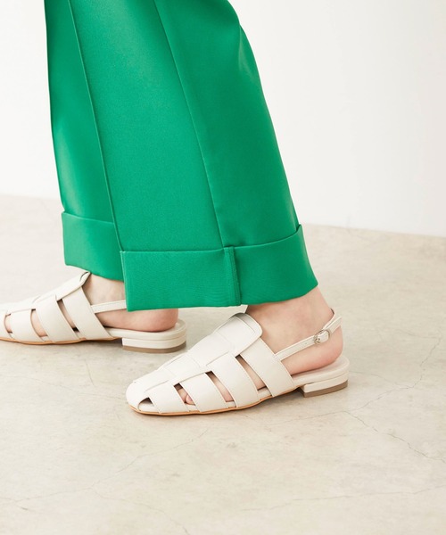 かかとストラップグルカサンダル