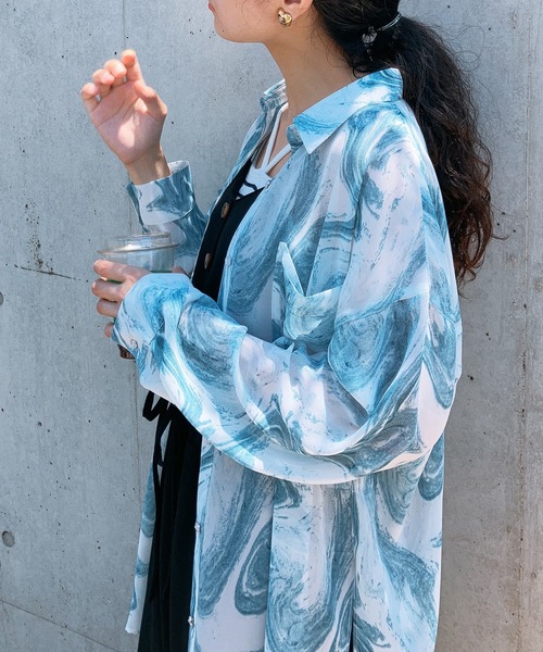 AS KNOW AS plus(アズノゥアズプラス)の「○Wポケットサイドスリットラウンドシャツ(シャツ/ブラウス・レディース・グリーン系/ブルー系/オフホワイト/ブラック系/グレー系/グリーン系1/ホワイト系1/ブルー系1/アイボリー系/ホワイト系その他/グリーン系2/ライトグリーン系/ホワイト系その他2/ホワイト系2/ピンク系・FREE)」の11枚目の写真