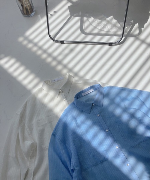 AS KNOW AS plus(アズノゥアズプラス)の「○Wポケットサイドスリットラウンドシャツ(シャツ/ブラウス・レディース・グリーン系/ブルー系/オフホワイト/ブラック系/グレー系/グリーン系1/ホワイト系1/ブルー系1/アイボリー系/ホワイト系その他/グリーン系2/ライトグリーン系/ホワイト系その他2/ホワイト系2/ピンク系・FREE)」の14枚目の写真