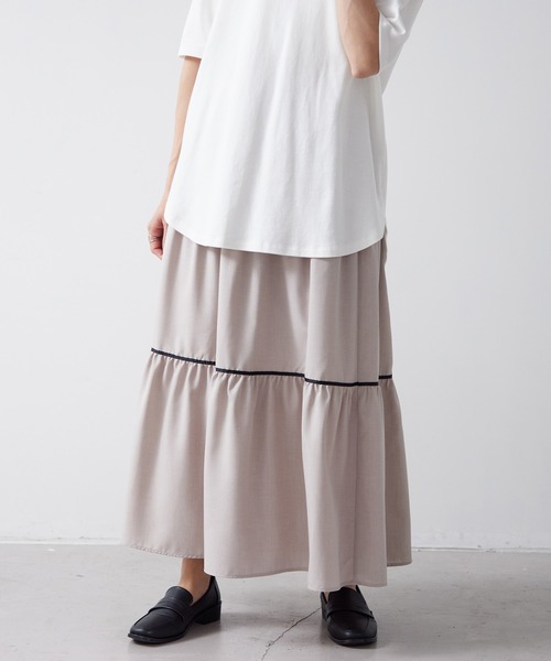 for/c（フォーシー）の「リネン風パイピングティアードスカート【サスティナブル】（スカート・レディース・ブラック/ベージュ・M/L）」の5枚目の写真