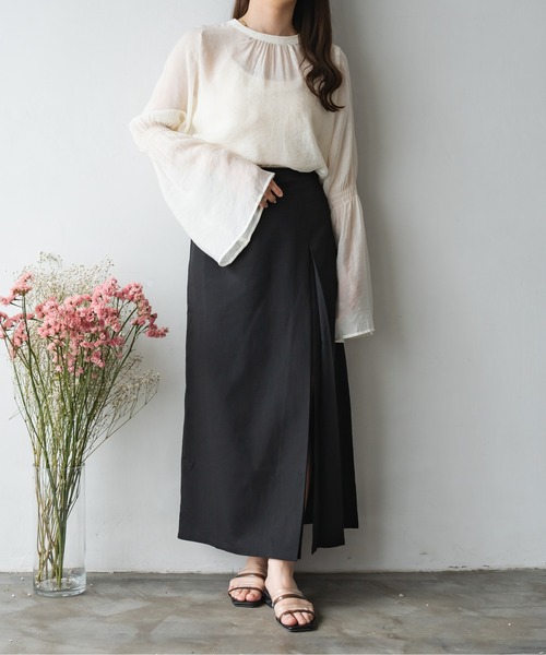 Ambre Ciel（アンブルシエル）の「シアーフレアスリーブブラウス／【WEB/EC限定商品】（シャツ/ブラウス・レディース・ブラック/アイボリー/モカ・FREE）」の8枚目の写真