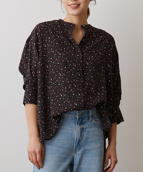 OWLSPALE（オールズペール）の「プリントバンドカラーブラウス（シャツ/ブラウス・レディース・グリーン/イエロー/ブラック・FREE）」の2枚目の写真