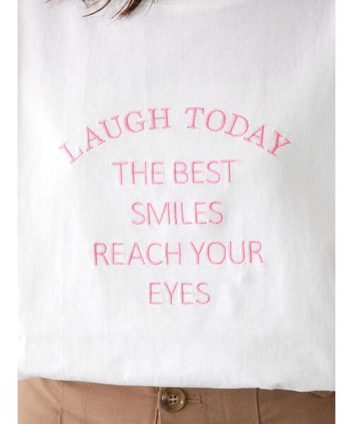 ehka sopo（エヘカソポ）の「ロゴ刺繍Tシャツ（Tシャツ/カットソー・レディース・ブラック/サックスブルー/オフホワイト・F）」の17枚目の写真