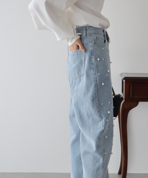 BLUEEAST（ブルーイースト）の「パール付きハイウエストデニムパンツ（デニムパンツ・レディース・ネイビー/ブルー/ブルー系/ブラック/ライトブルー・SMALL/MEDIUM/LARGE）」の19枚目の写真