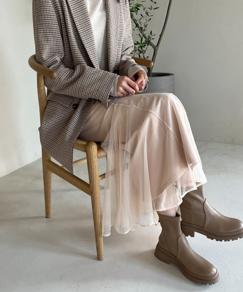 Olu.（オルドット）の「レイヤードチュールロングスカート（スカート・レディース・ブルーグレー/アイボリー・1/0）」の6枚目の写真