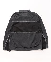 新品⭐︎異素材ドッキングトップス⭐︎定価２３１００円⭐︎デニム✖️ブラック☆送料込み CHIGNON（シニヨン）の「☆【CHIGNON】異素材ドッキングGジャン