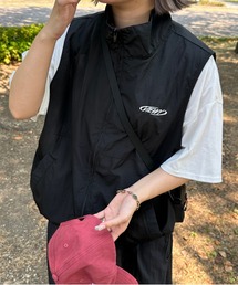 kutir | 【M,L 2サイズ展開】刺繍ロゴナイロンベスト(ベスト)