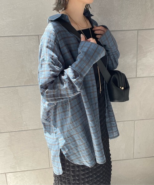 y/m by misato（イムバイミサト）の「シアーサッカーチェックシャツ（シャツ/ブラウス・レディース・ブルー/チャコールグレー・FREE）」の12枚目の写真
