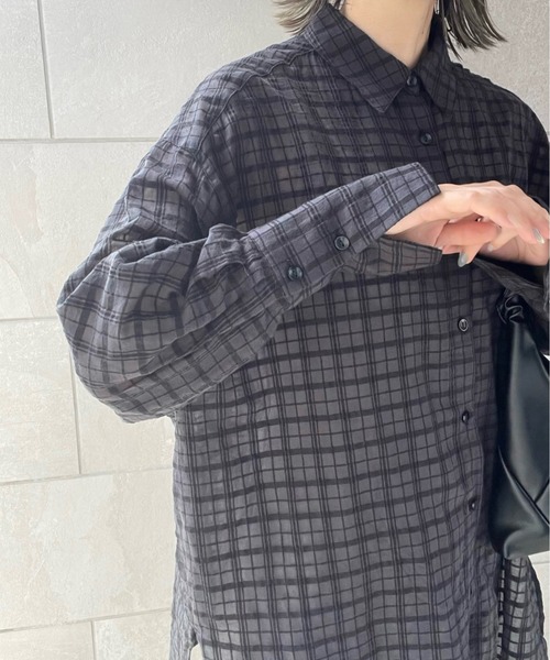 y/m by misato（イムバイミサト）の「シアーサッカーチェックシャツ（シャツ/ブラウス・レディース・ブルー/チャコールグレー・FREE）」の8枚目の写真