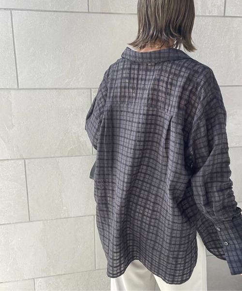 y/m by misato（イムバイミサト）の「シアーサッカーチェックシャツ（シャツ/ブラウス・レディース・ブルー/チャコールグレー・FREE）」の10枚目の写真