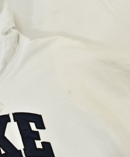 古着屋購入◼︎90s ヴィンテージ NIKE ロゴスウェット ホワイト 古着 90s USA製 NIKE 「NIKE TOWN」 刺しゅう スウェット トレーナー