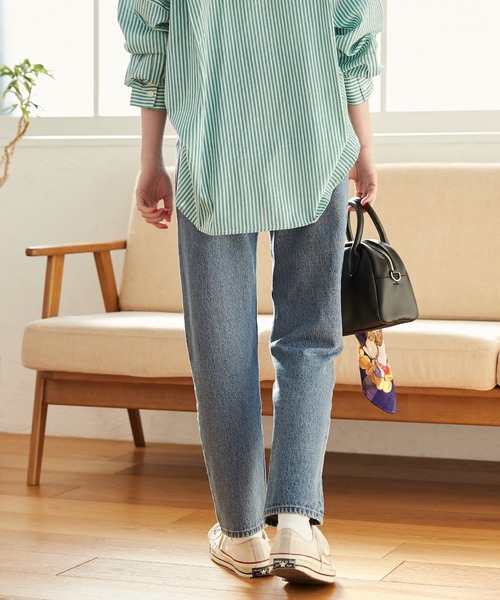 ANGIE(アンジー)の「ハイウエスト テーパード デニムパンツ(デニムパンツ・レディース・ネイビー/ブラック/ブルー・LARGE/MEDIUM/SMALL)」の18枚目の写真