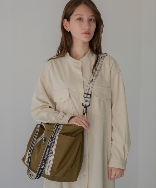 LAVEANGE（ラビアンジェ）の「【MEI /メイ】2WAYトートバッグ（トートバッグ・レディース・ブラック/ホワイト/カーキ・F）」の11枚目の写真