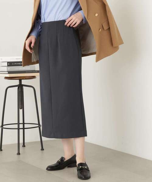 N.（N. Natural Beauty Basic）（エヌエヌナチュラルビューティーベーシック）の「【S Size Line】◆ダブルダーツタイトスカート（スカート・レディース・ホワイト/チャコール・SMALL/MEDIUM）」の4枚目の写真