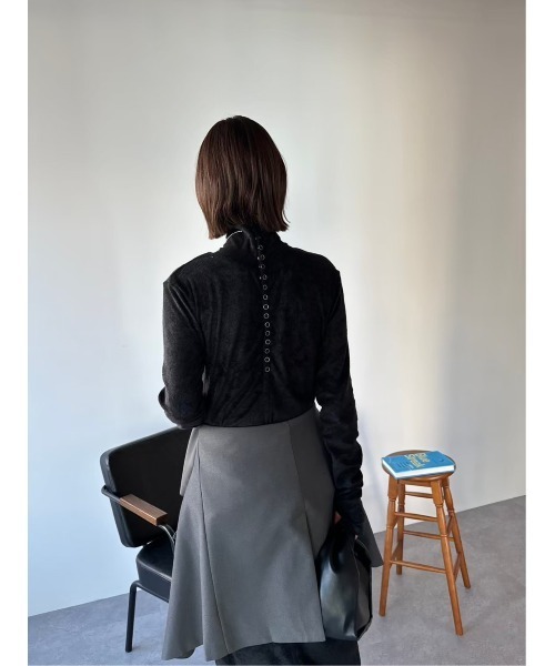 HANNE(アン)の「ハイネックパイルロングワンピース(ワンピース・レディース・ブラック/グレー・FREE)」の10枚目の写真